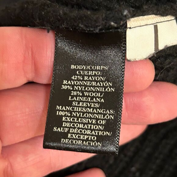 Ann Taylor Black Wool Blend Sweater Short Lace Sleeves Size M Sheer Bottom Hem - Picture 7 of 9